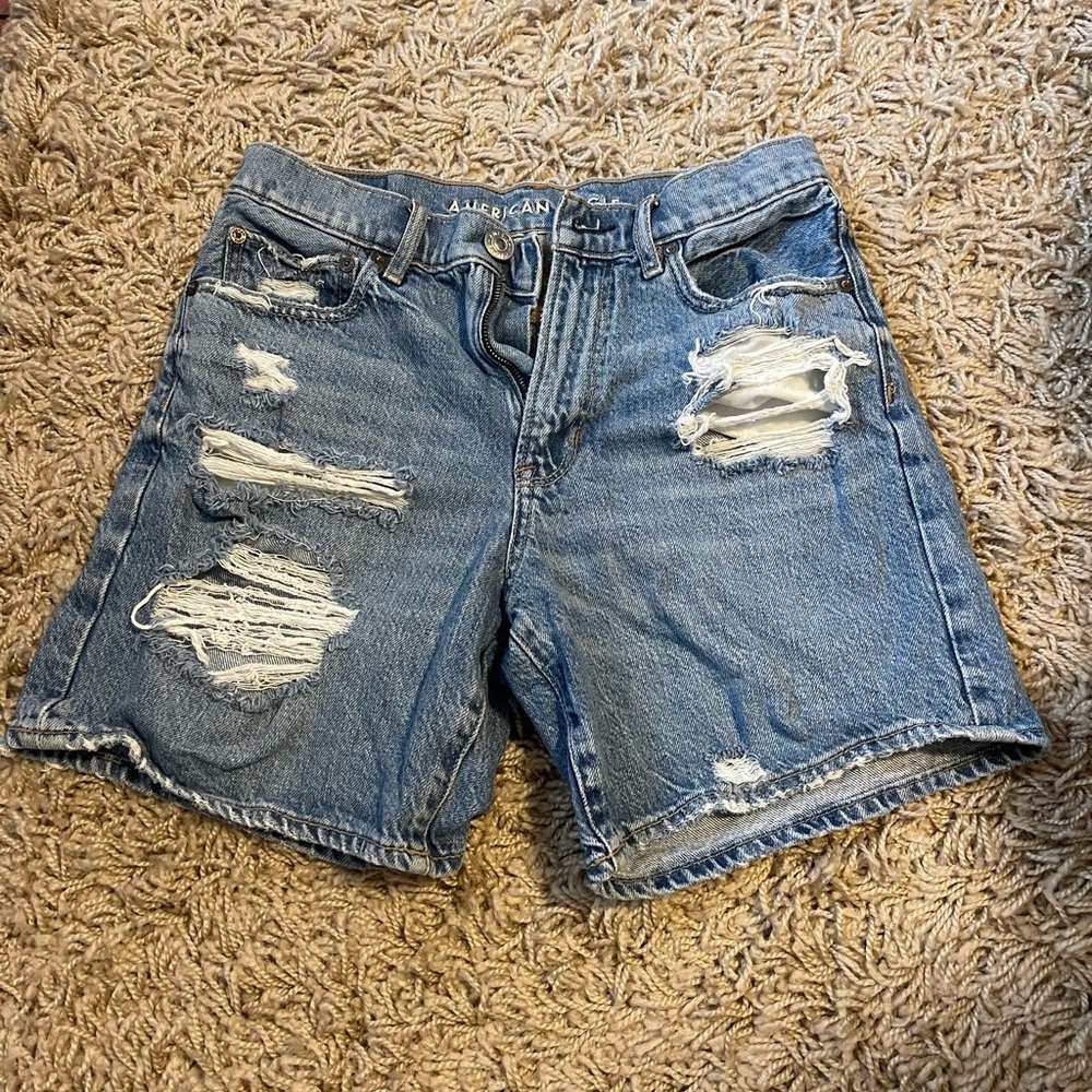 American eagle 90s boyfriend shorts